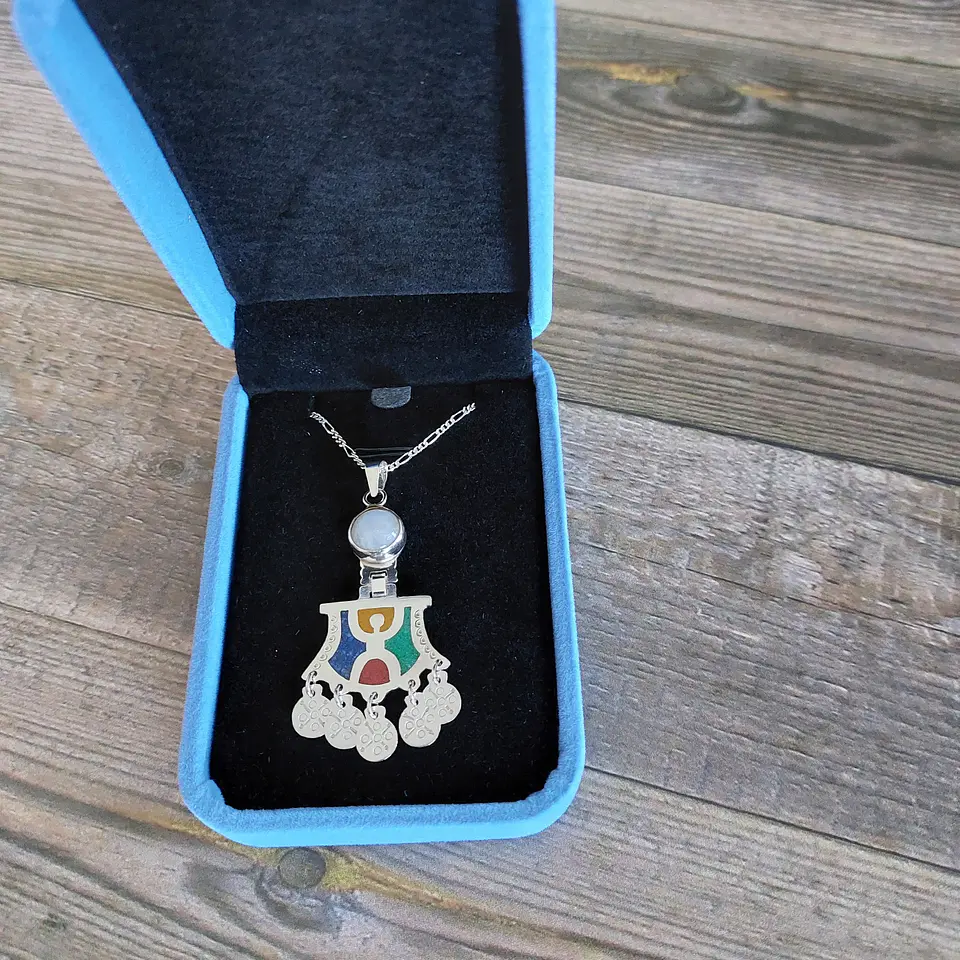 Collar Mapuche con Piedra Luna y Pillán 2