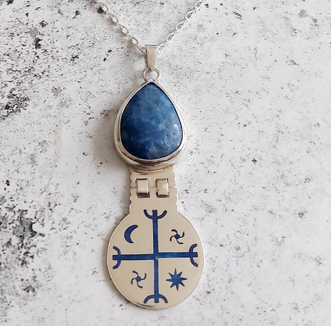 Collar Mapuche Kultrún Lapislázuli