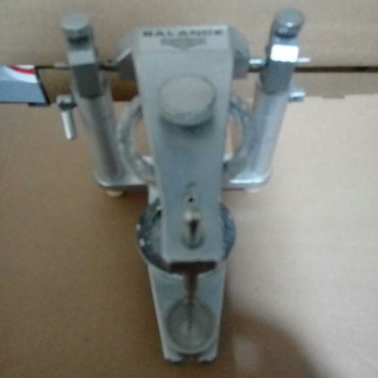 Articulador dentária 3