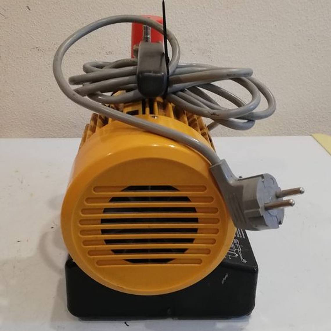 Bomba de vacuo dentária 3