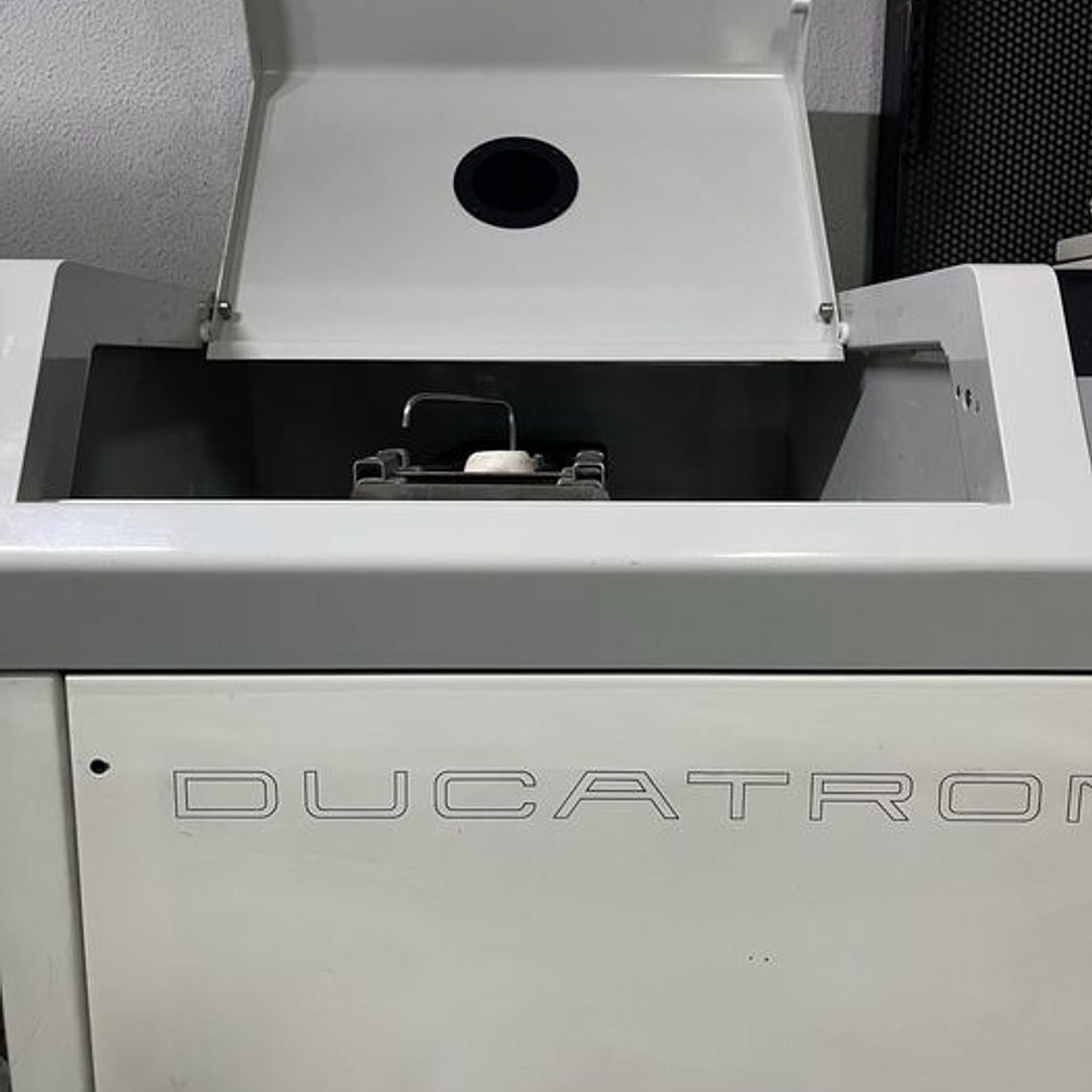 Centrifuga ducatron inducao 4