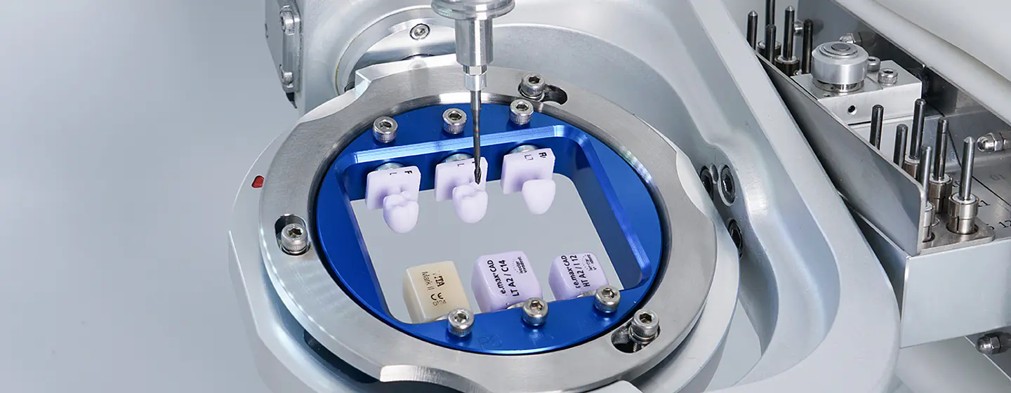 FRESADORA ARUM 5X-300D (S/CAM) 2