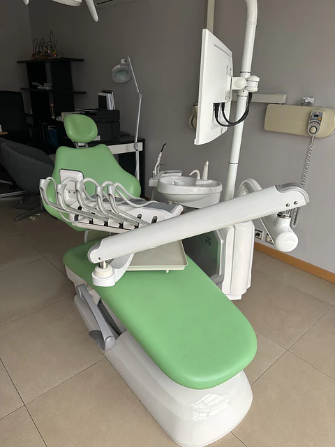 Cadeira Dentaria Signol Elile Line Usada