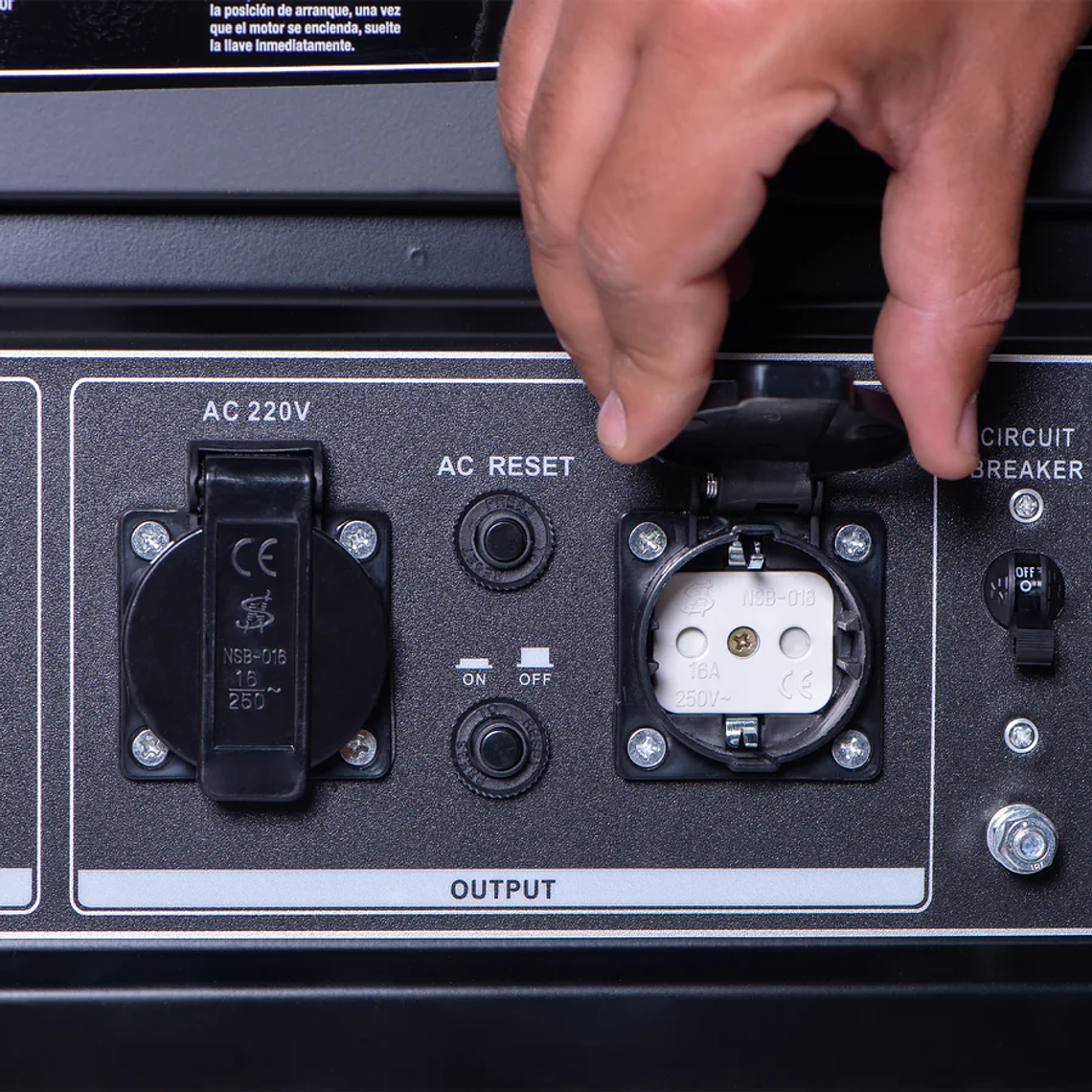 Generador 5.0Kva Tomahawk Power TG5000E PARTIDA ELECTRICA 3