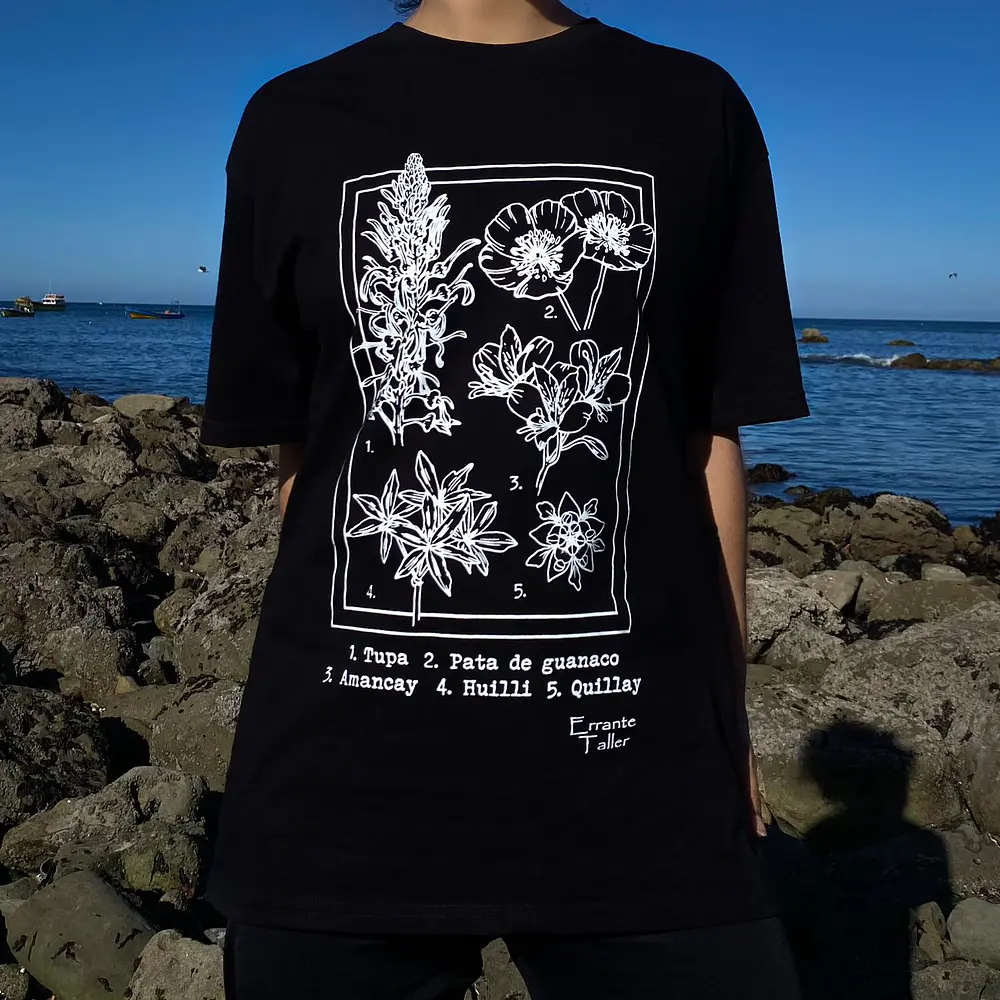Polera Manga Larga Algodón  - Diseño Flores Nativas
