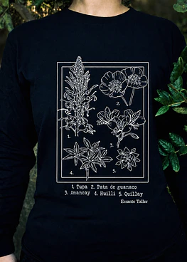 Polera Manga Larga Algodón  - Diseño Flores Nativas