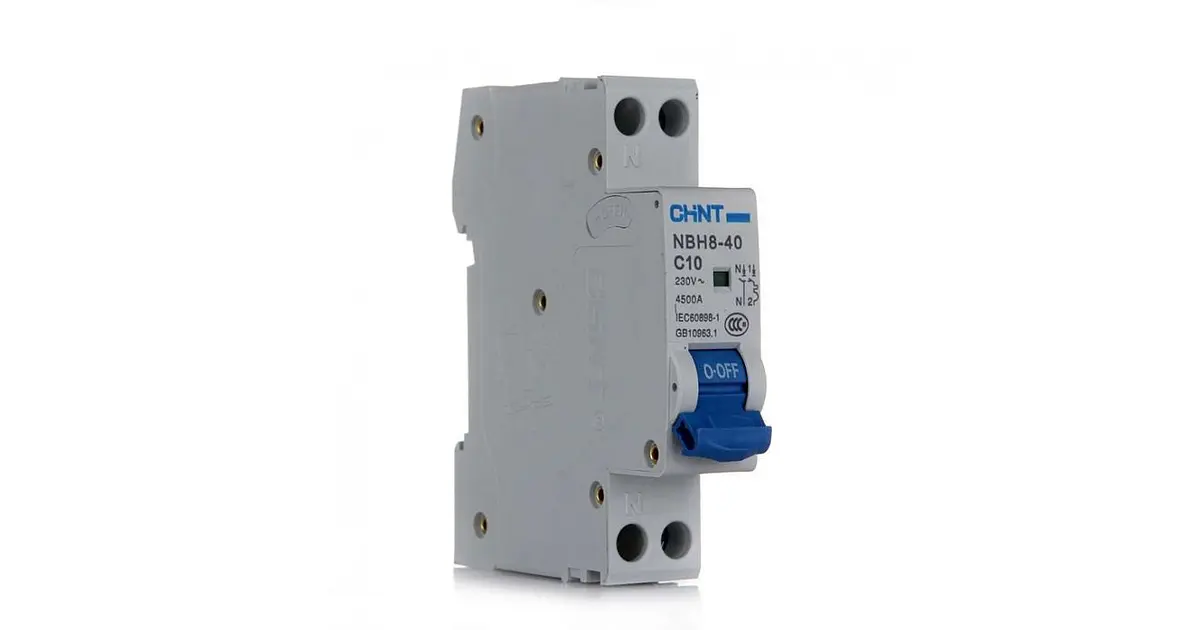 Square D KQ10C120 - Interruttore Magnetotermico 20A Curva C, 1 Polo, 10kA - Ideale Per Quadri Elettrici