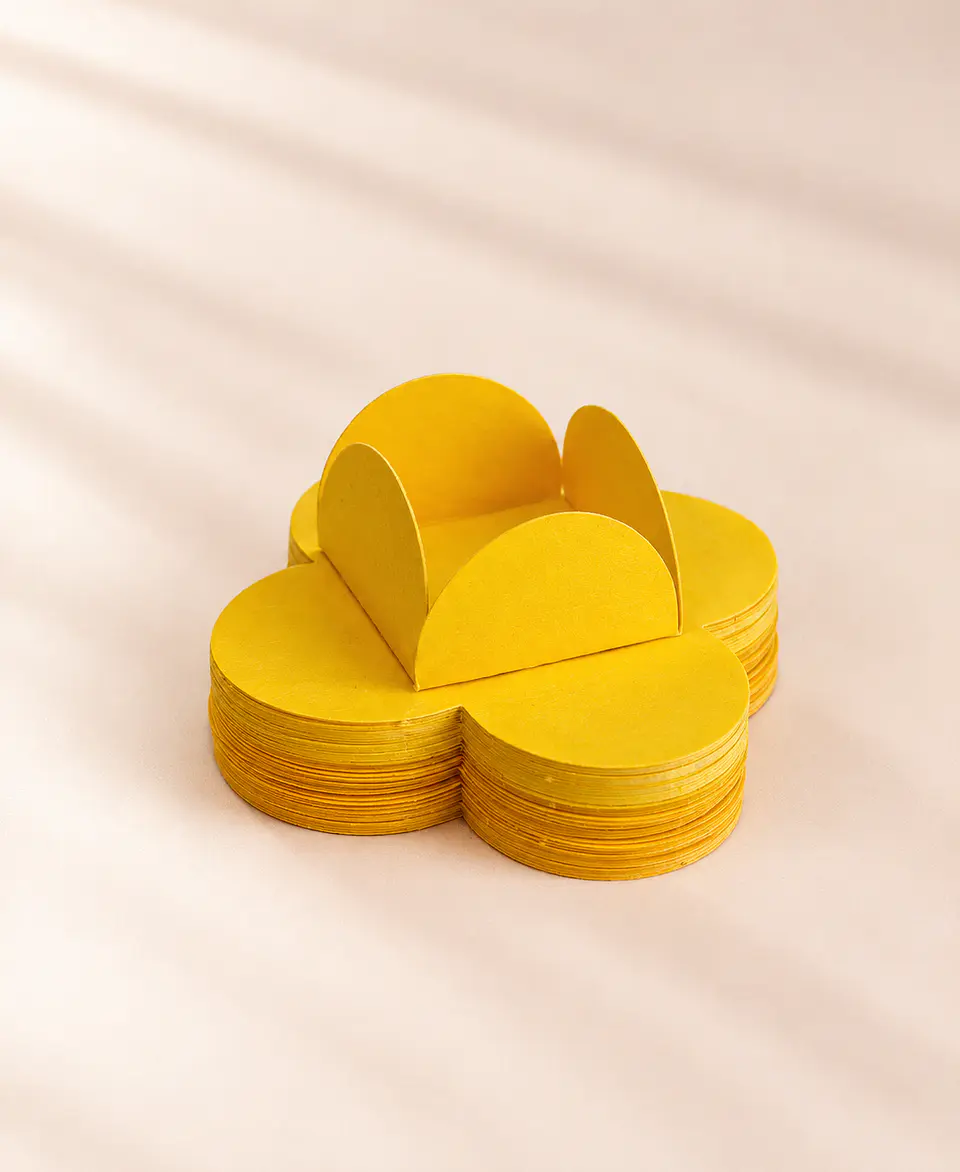 Caixetas para Brigadeiros Amarelas - 48und 1