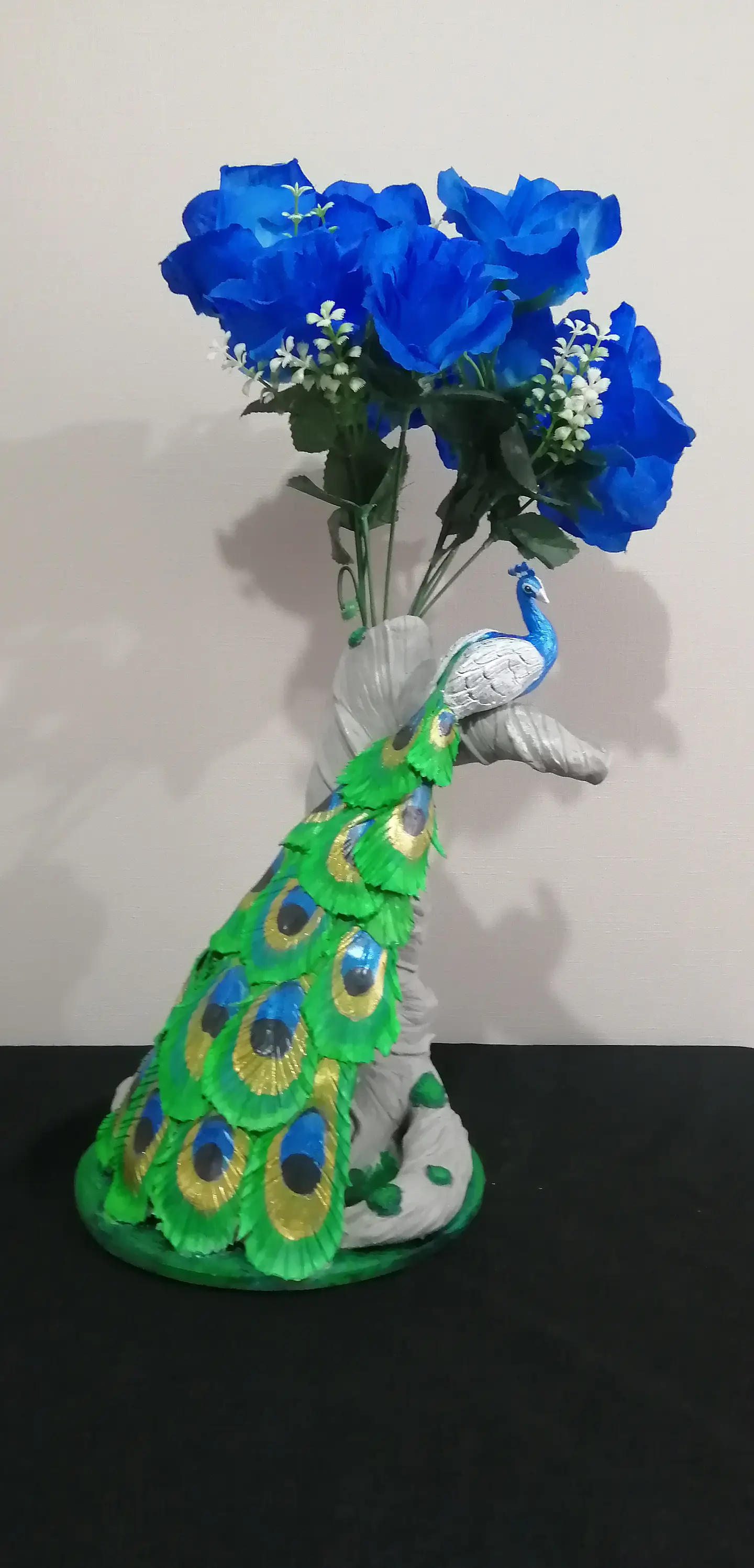 Pavo real  Florero Escultura 1
