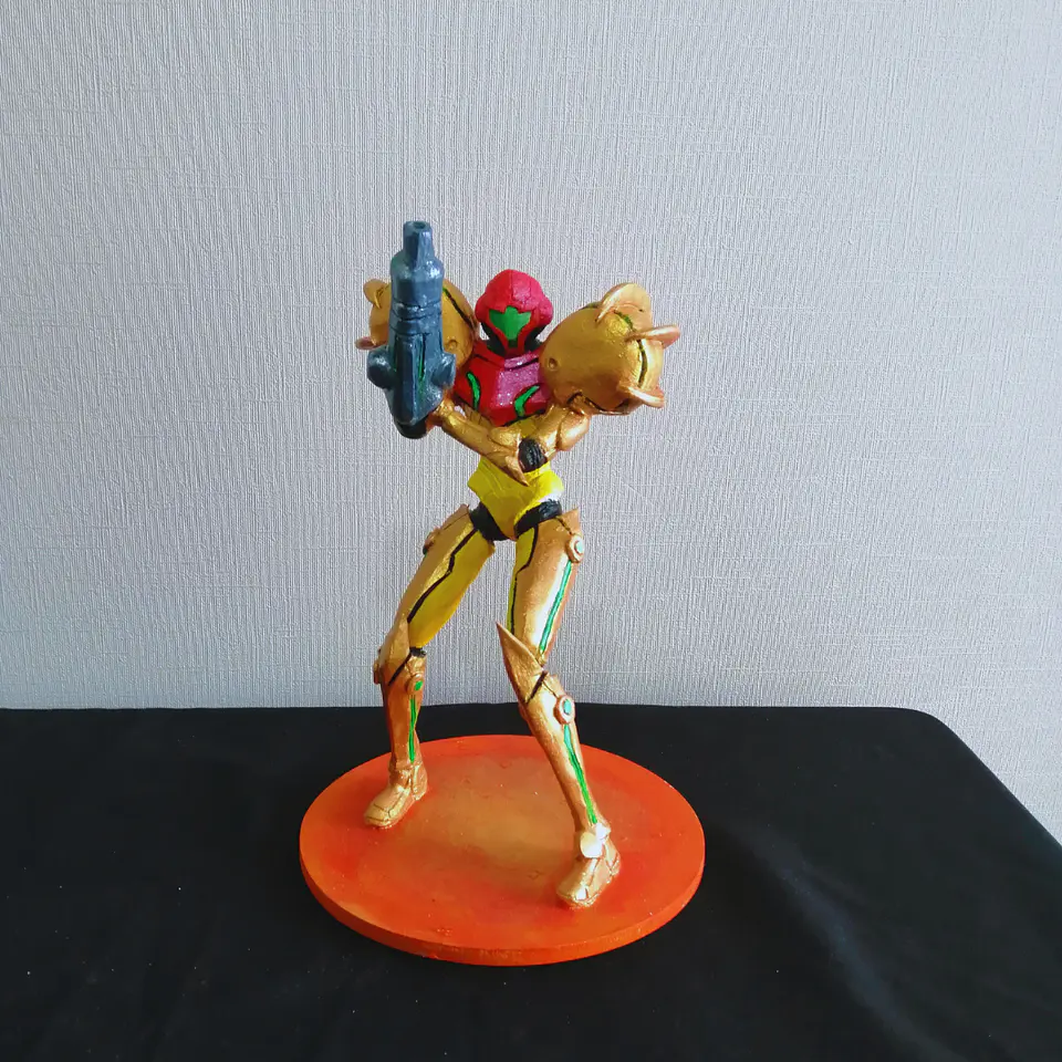 Metroid Figura Samus Aran varia suit 1
