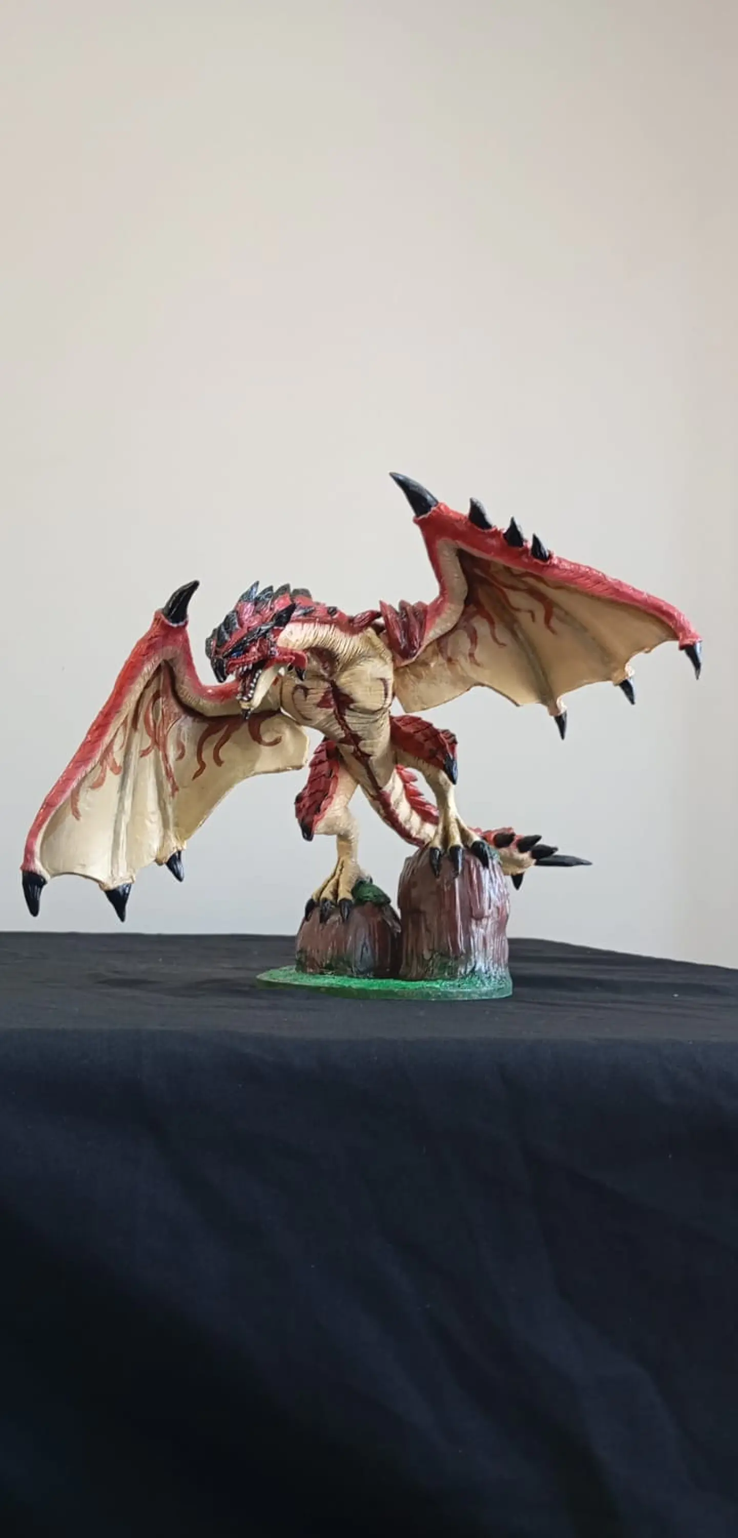 Monster hunter rathalos  Escultura 5