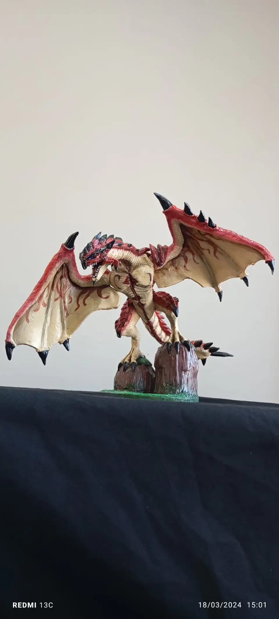 Monster hunter rathalos  Escultura 4