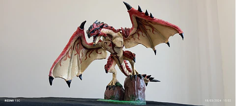 Monster hunter rathalos  Escultura