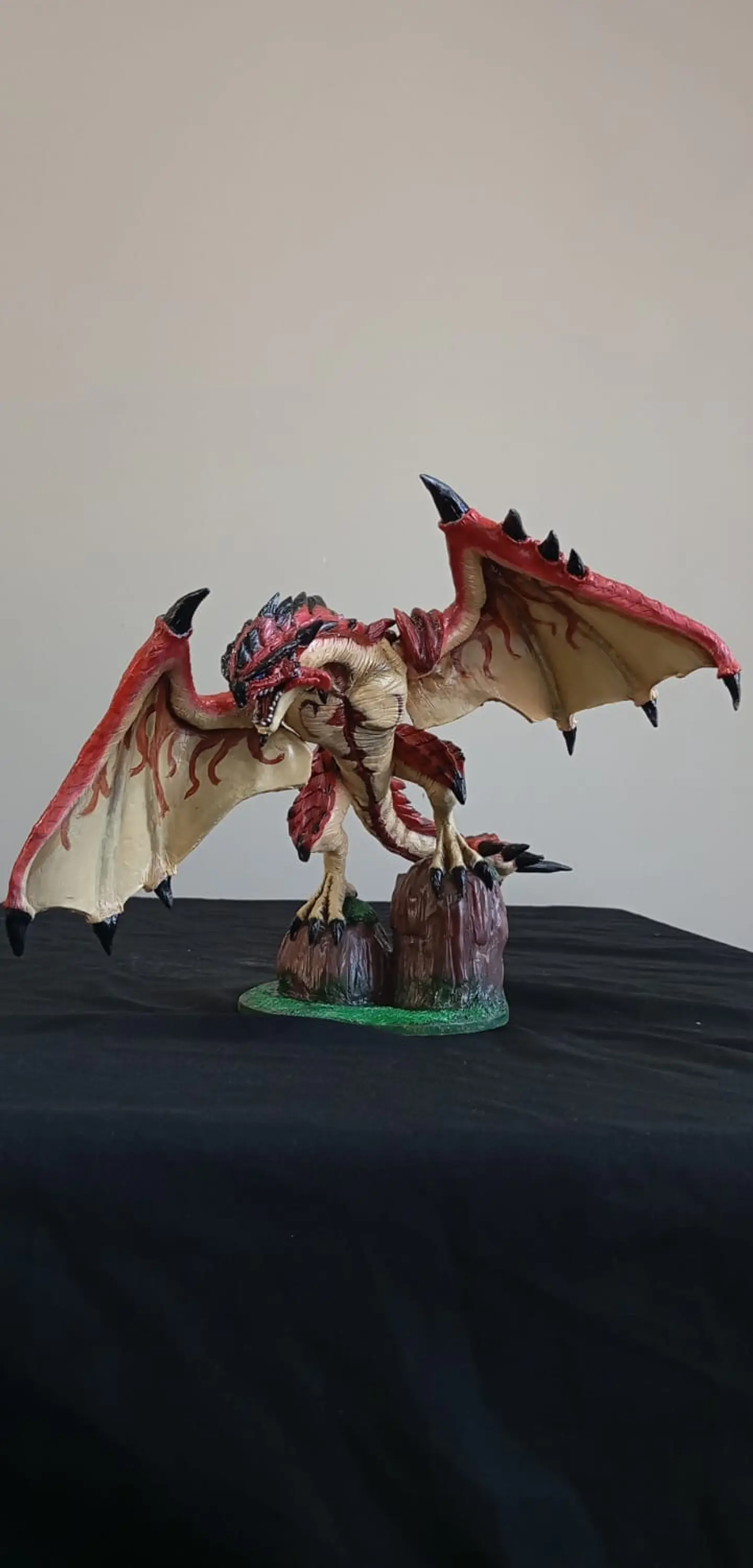 Monster hunter rathalos  Escultura 8