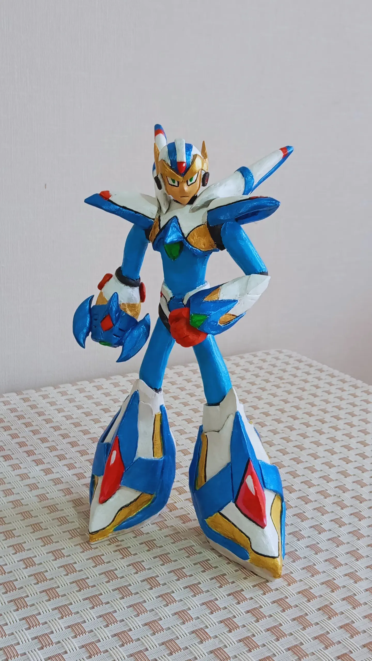 Megaman x Falcon Armor figura 4