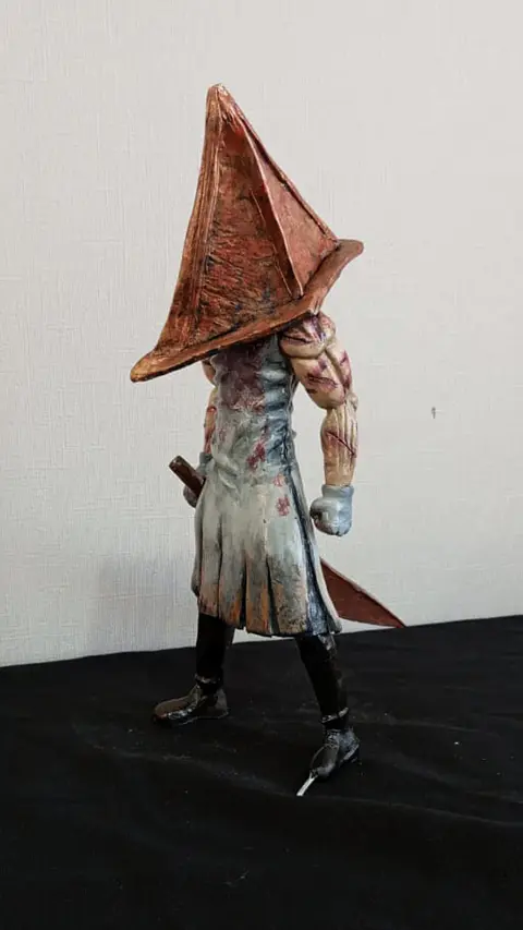 Silent Hill Pyramid Head Figura 
