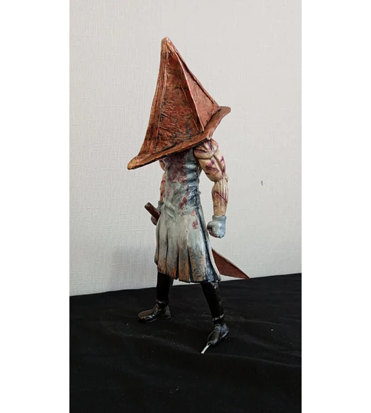 Figura Pyramid Head