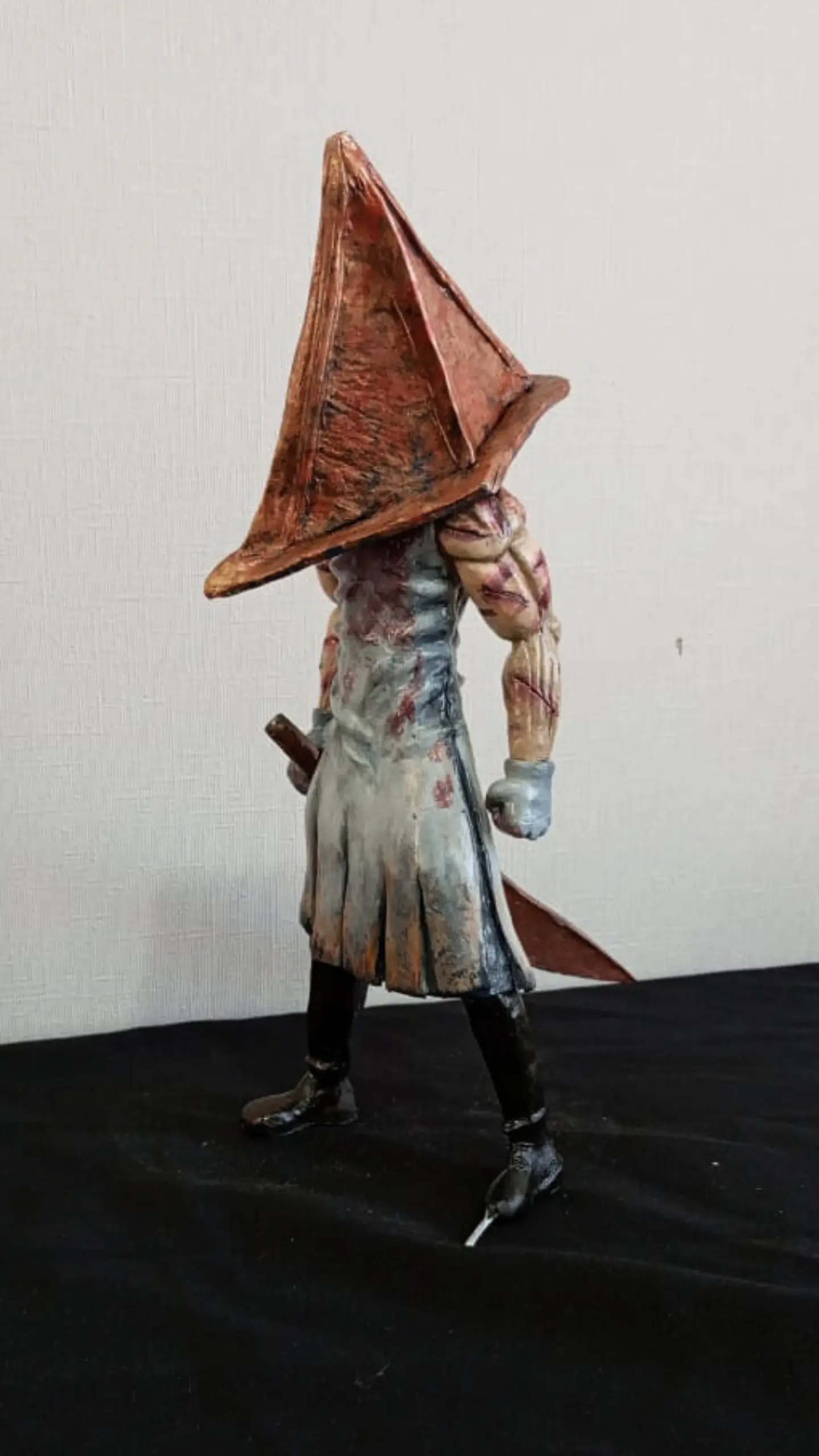 Silent Hill Pyramid Head Figura  1