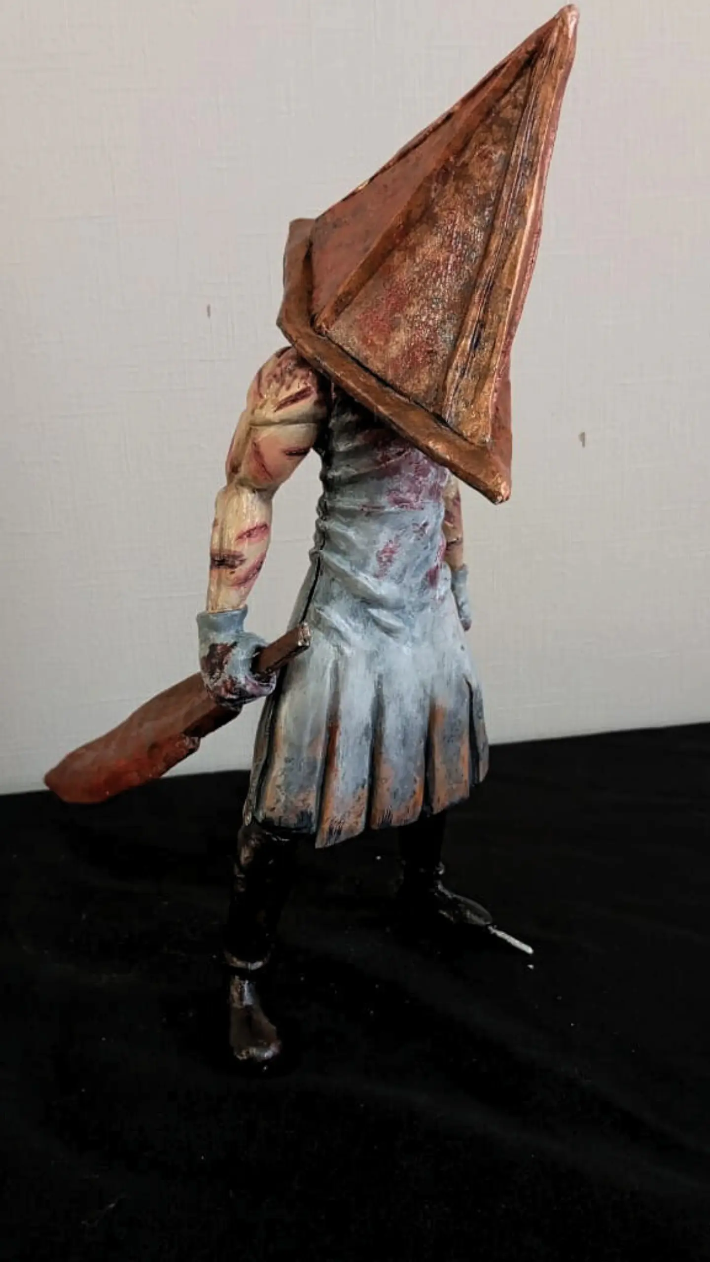 Silent Hill Pyramid Head Figura  2