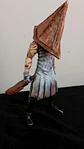 Silent Hill Pyramid Head Figura  - Miniatura 2