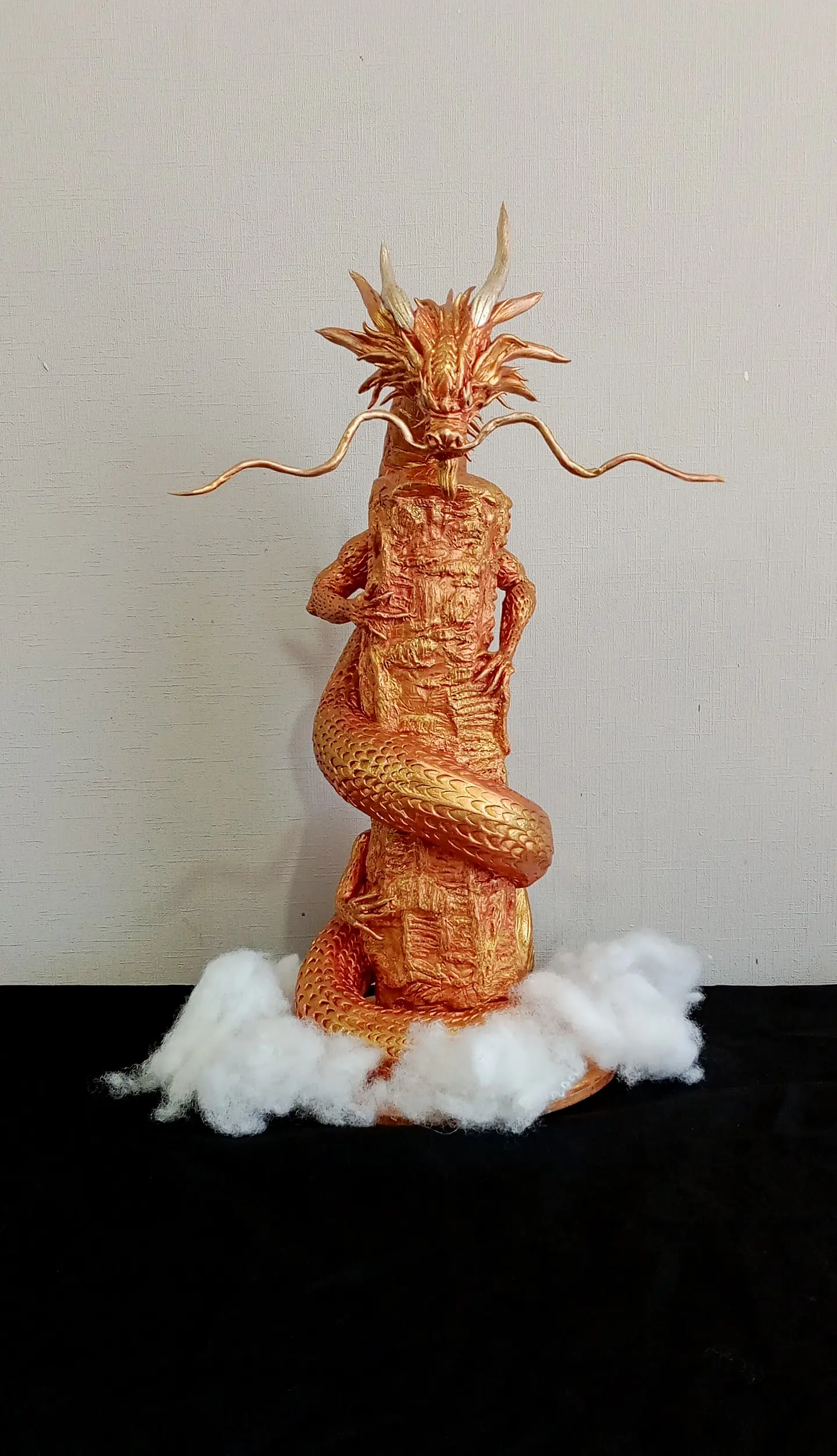 Dragon Oriental Dorado Escultura 70cm 1