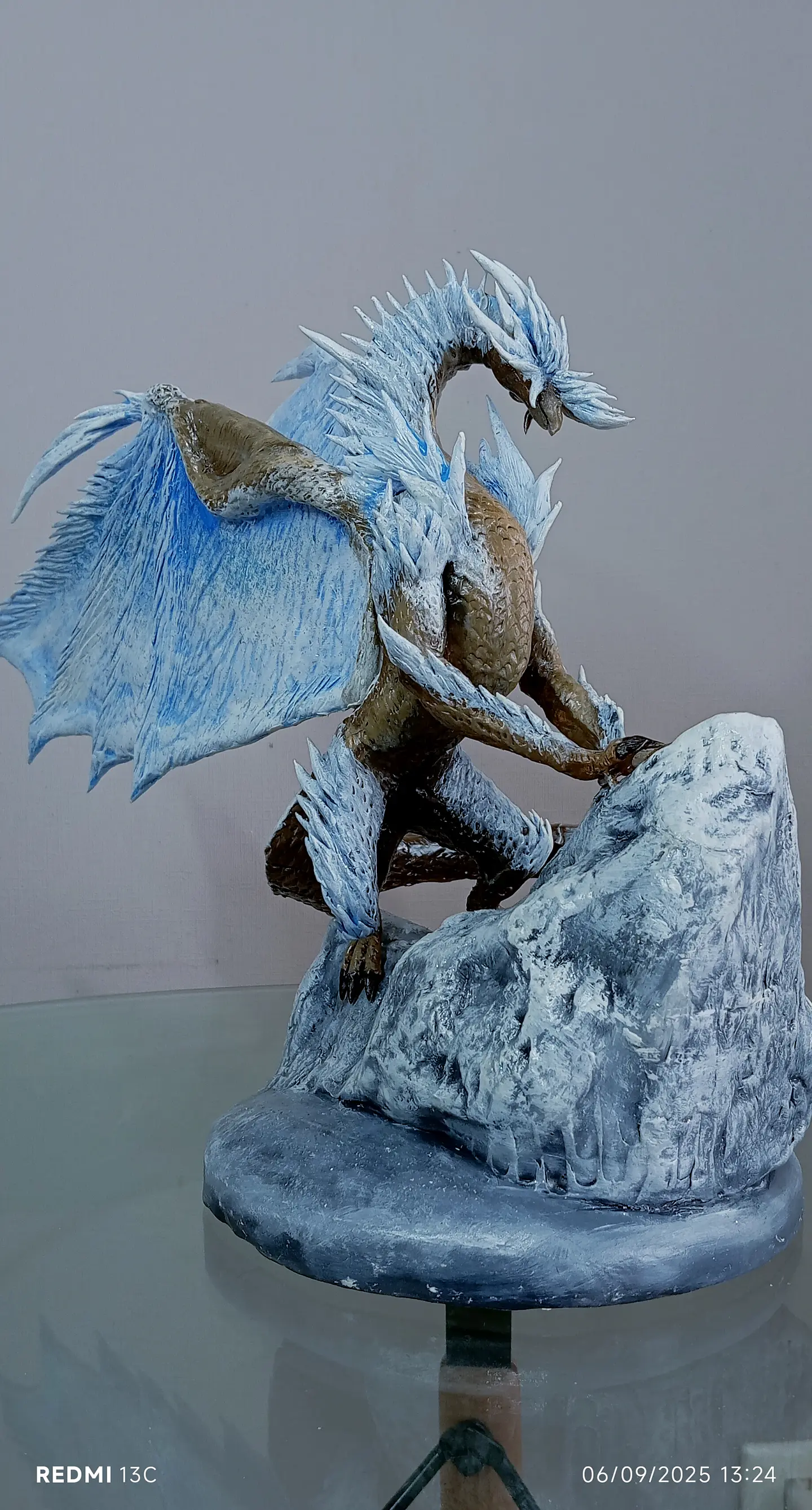 Monster Hunter Velkhana Escultura 8