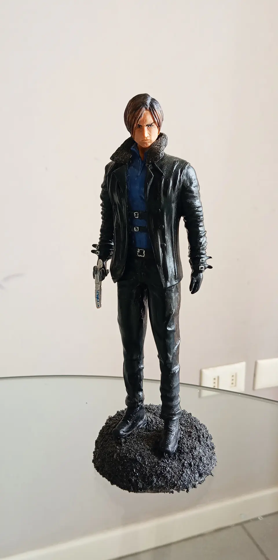 Resident Evil Leon S.Kennedy Estatuilla  7