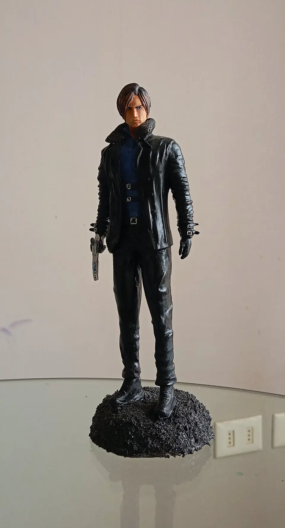 Resident Evil Leon S.Kennedy Estatuilla  12