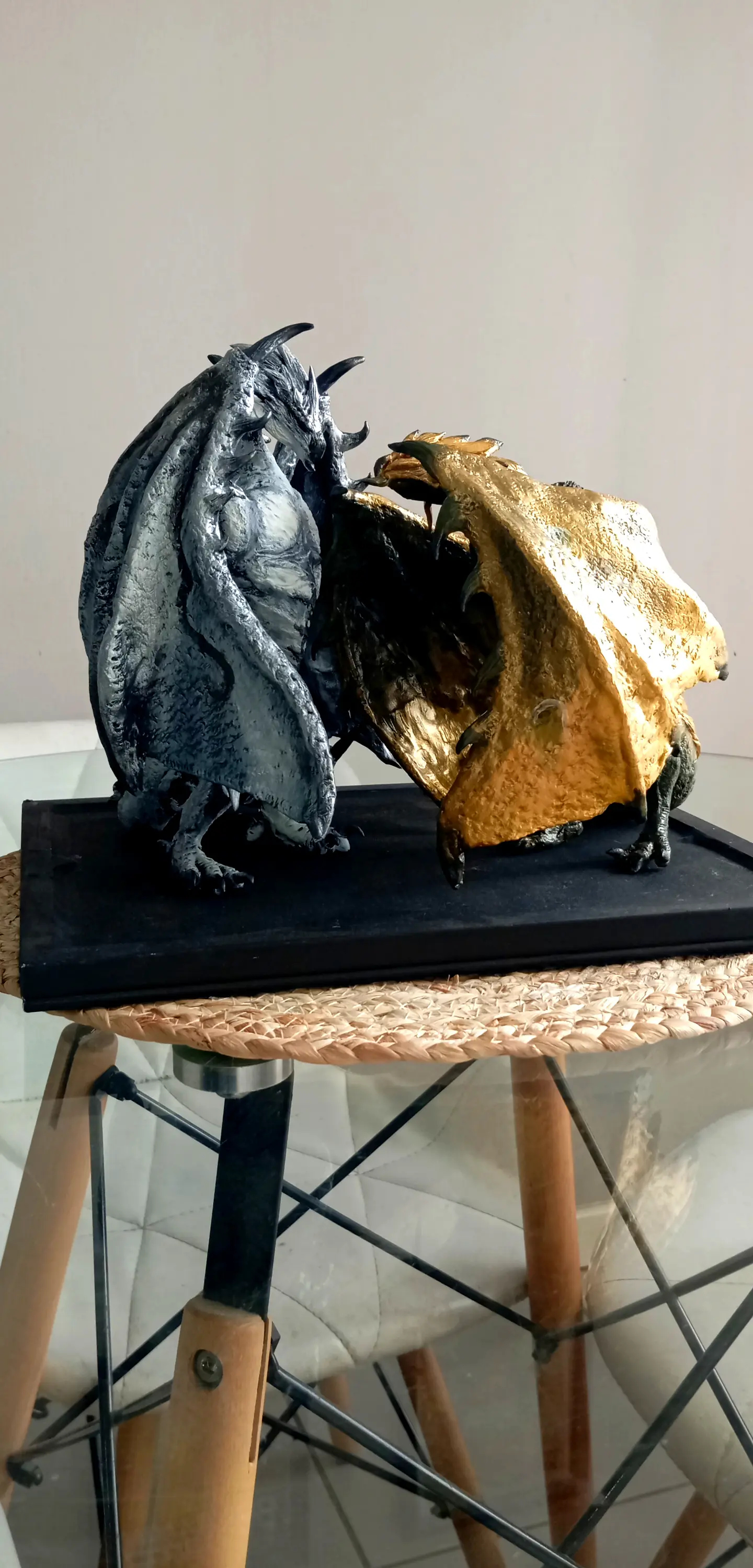Monster Hunter Silver Rathalos y Gold Rathian escultura 8
