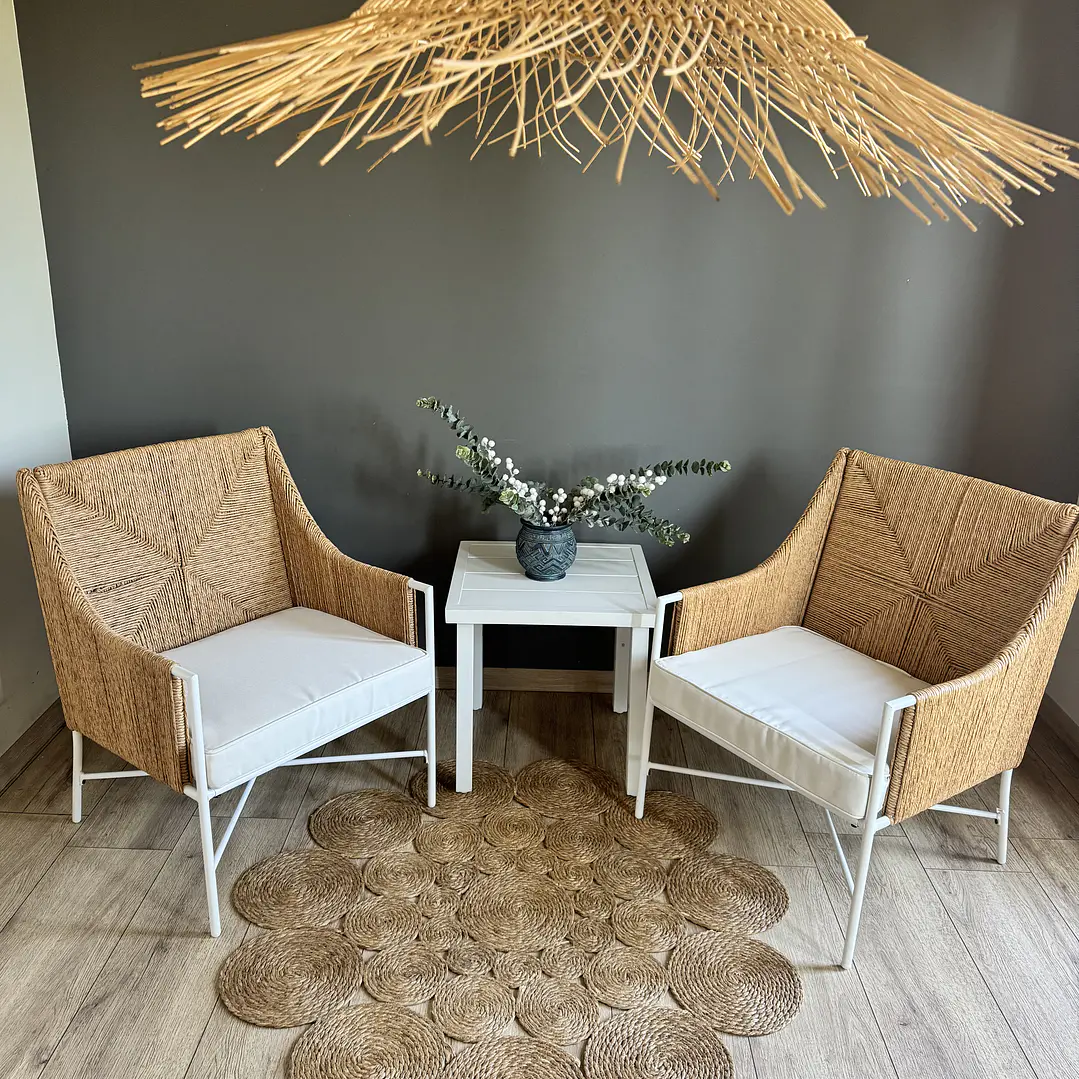 SET LOUNGE 2 SITIALES CON MESA 1