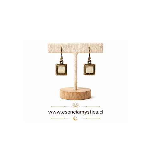 Elegantes Aretes Vintage Cuadrados con Nácar