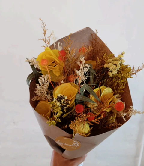 Arreglo de flores naturales secas - NIVA
