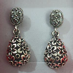 Pendientes Regionales de 3 cm - Diseño Artesanal con Cajita de Regalo