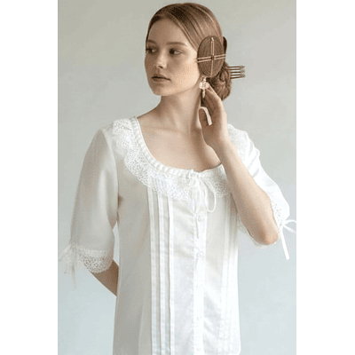 BLUSA  TRADICIONAL (TALLA 40 A 42) 