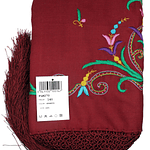 PAÑUELO DE MERINO BORDADO