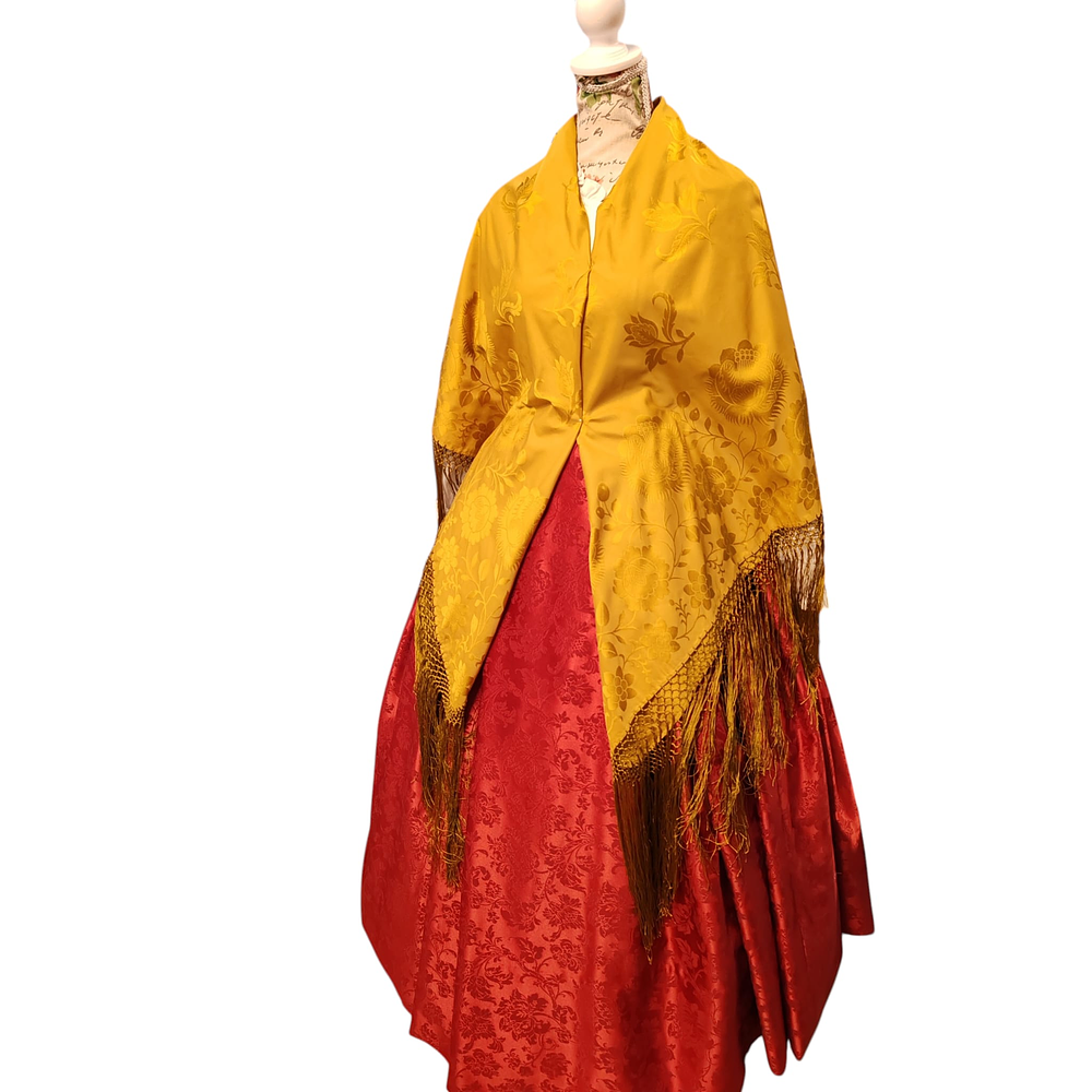 CONJUNTO 38/40 FALDA Y MANTON