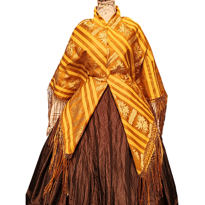 Manton adamascado REF0010