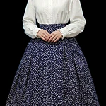 FALDA REGIONAL MODELO MINI FLOR T 42/44