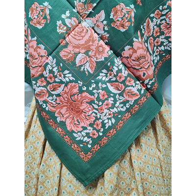 Pañuelo Estampado de Algodón – Reproducción Histórica Siglo XIX (120 cm) Mod moncayo verde botella 