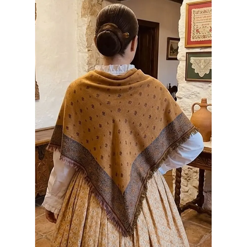 Pañoleta Regional de 115 cm – Accesorios Artesanales para Trajes Tradicionales