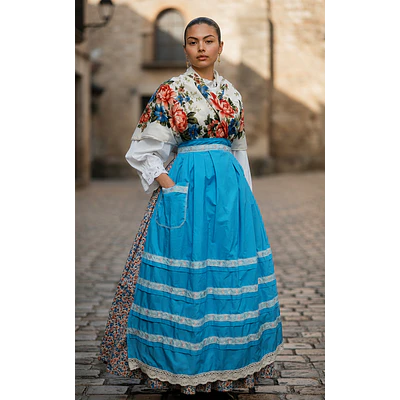 TRAJE REGIONAL MUJER 34/36  MOD REINA 3 PIEZAS