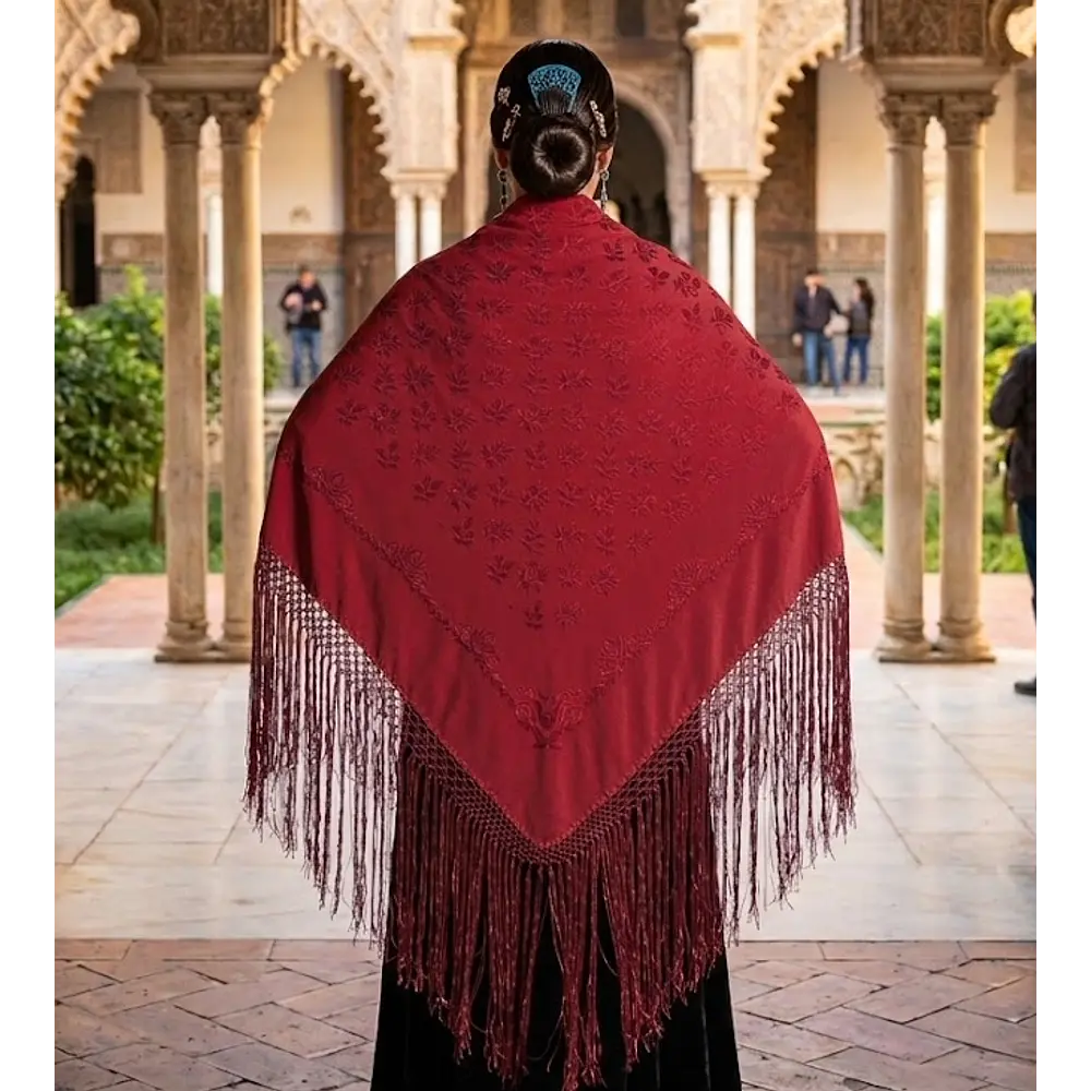 Mantón regional de 120x120 cm con flecos para traje tradicional 183M
