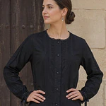 Blusa regional baturra  Negra: Artesanía, Elegancia y Tradición 