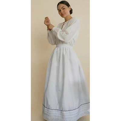 Enagua Blanca Artesanal con Bordados Morados - Modelo Exclusivo   T 3XXL Mod Blanca