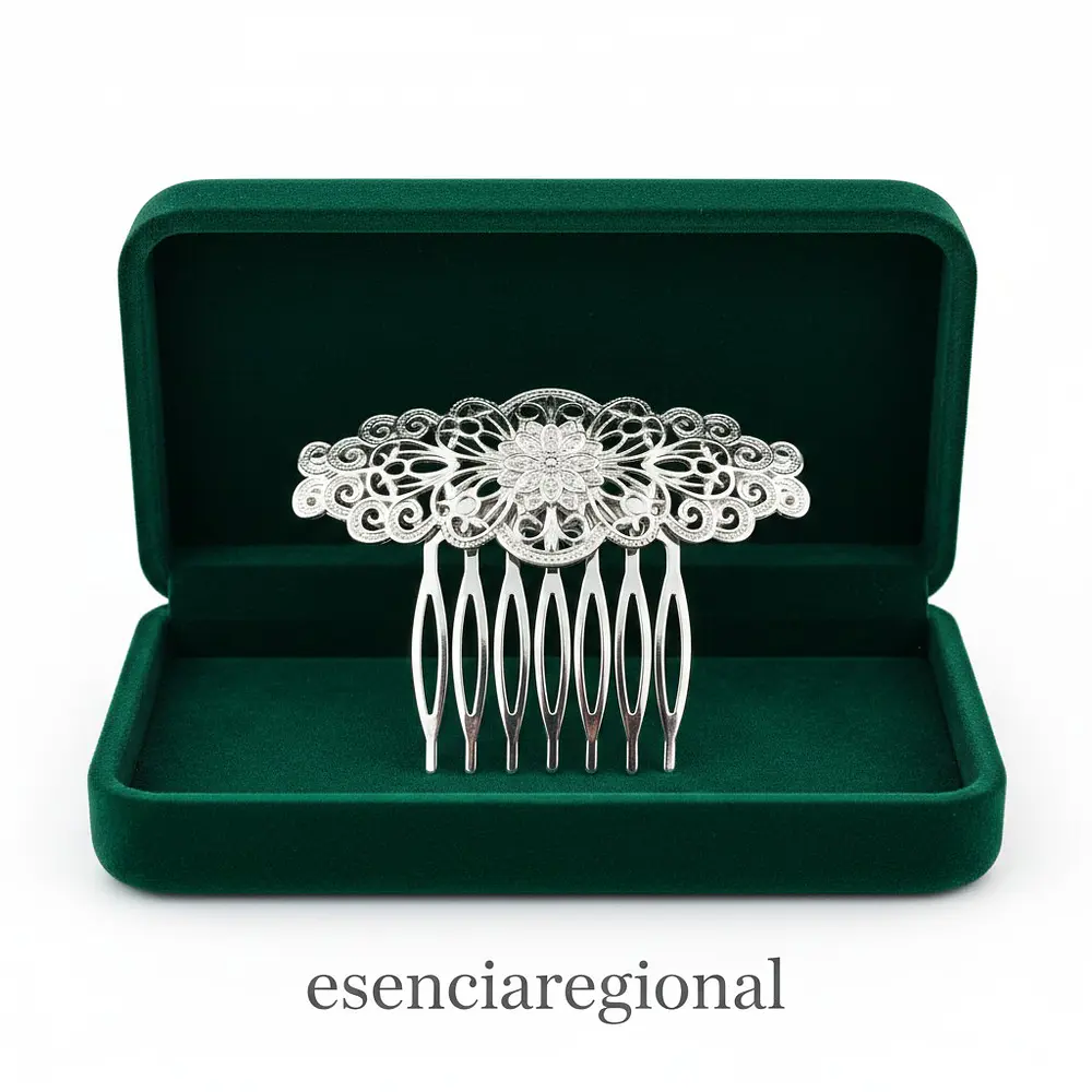 Peineta de plata para moño regional con diseño floral | Accesorio tradicional elegante
