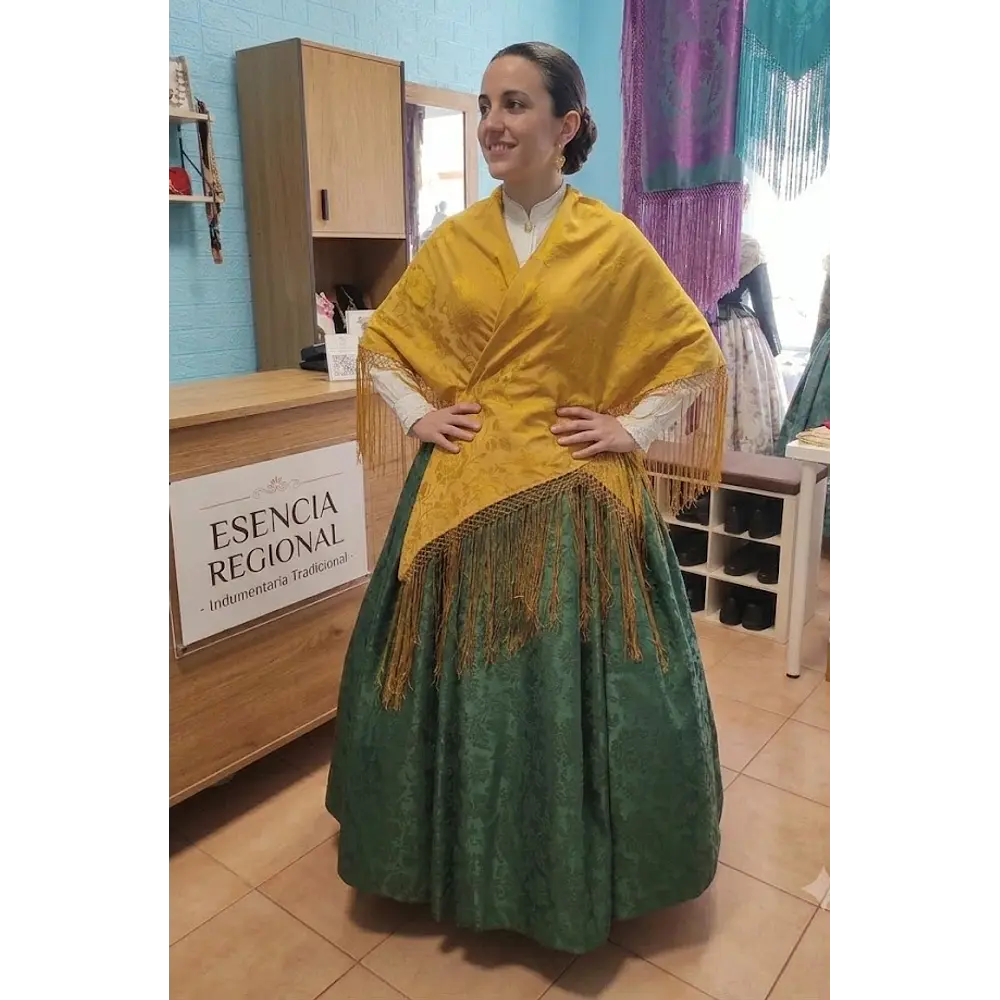 Conjunto Regional Artesanal Falda 5m Vuelo y Mantón Mostaza T 34/36 Esencia Regional