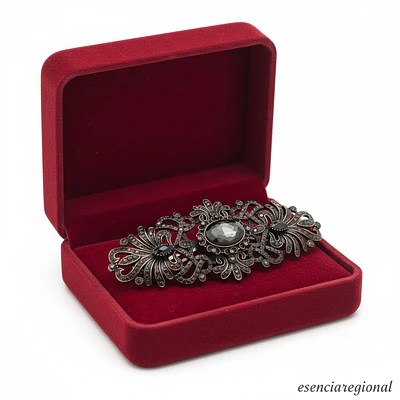 BROCHE REGIONAL DORADO ENVEJECIDO