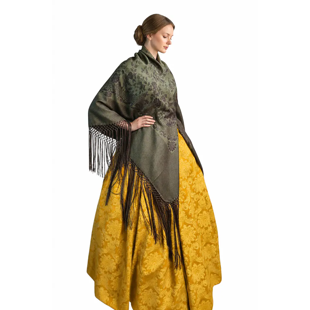 Conjunto Regional: Falda Damasco Oro y Mantón 140cm Tradición  T 42/44