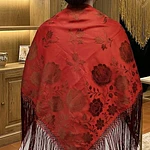 Mantón Regional Grande 140x140 cm | Fleco Largo y Gran Caída