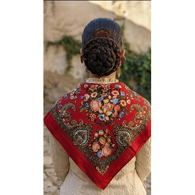 Pañuelo para Niña Rojo Pasión  Indumentaria Aragonesa y Folclórica
